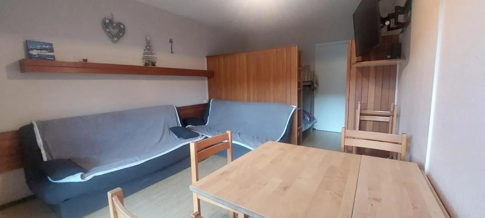 Superdevoluy Le Bois D'Aurouze Apartment 0*,  France
